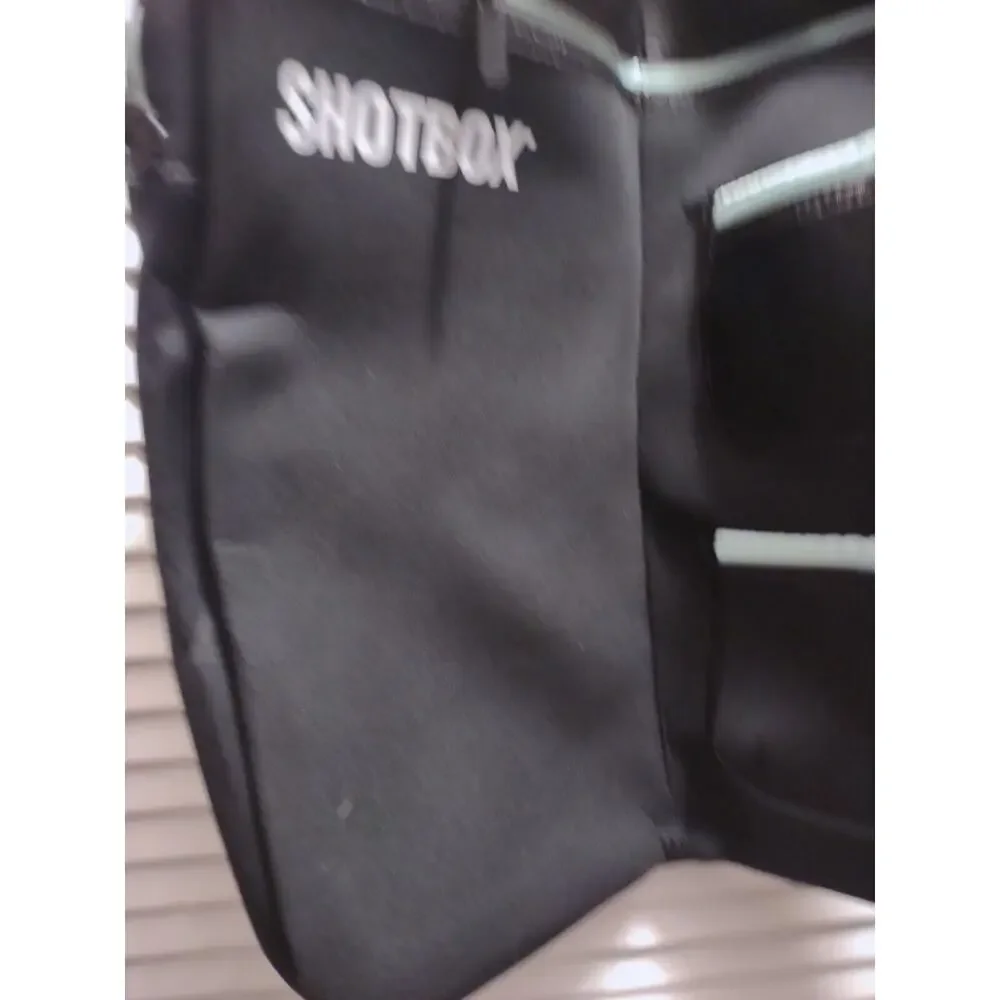 New open box We R Memory Keepers ShotBox Premium Storage Bag 6 pockets strap
